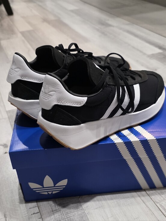 adidas Shoes - Adidas Country Xlg J Black & White Retro Kids 7  Runner Sneakers Womens 8